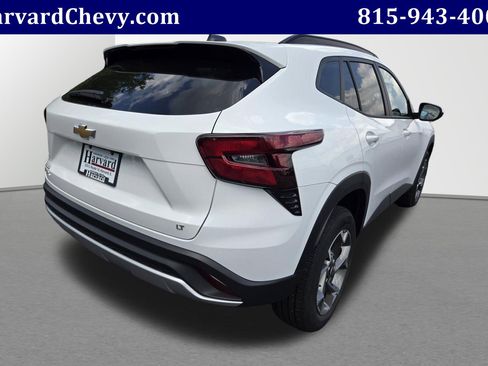 Certified 2025 Chevrolet Trax LT FWD image 4