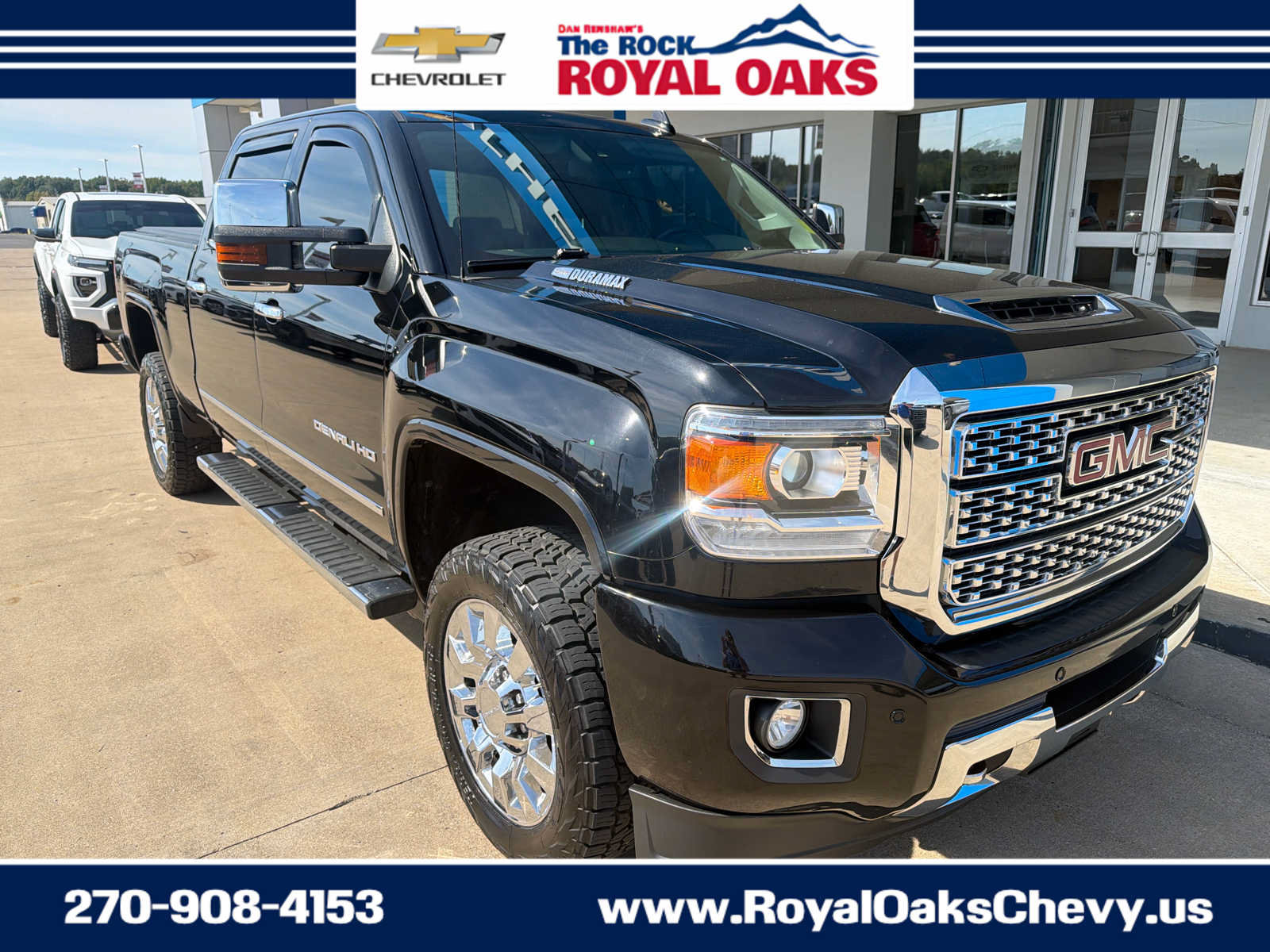 Used 2018 GMC Sierra 2500 Denali w/ Duramax Plus Package AWD/4WD image 8