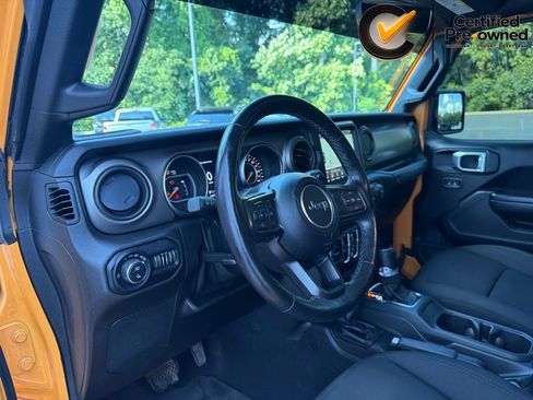 Certified 2021 Jeep Gladiator Sport AWD/4WD image 46