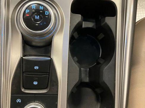 Used 2020 Ford Explorer Limited AWD/4WD image 25