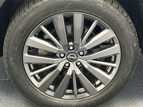 Certified 2023 Nissan Pathfinder SL w/ SL Premium Package image 20