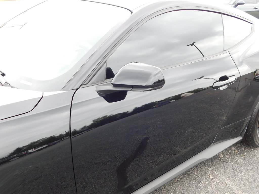 Used 2025 Ford Mustang Coupe RWD image 11