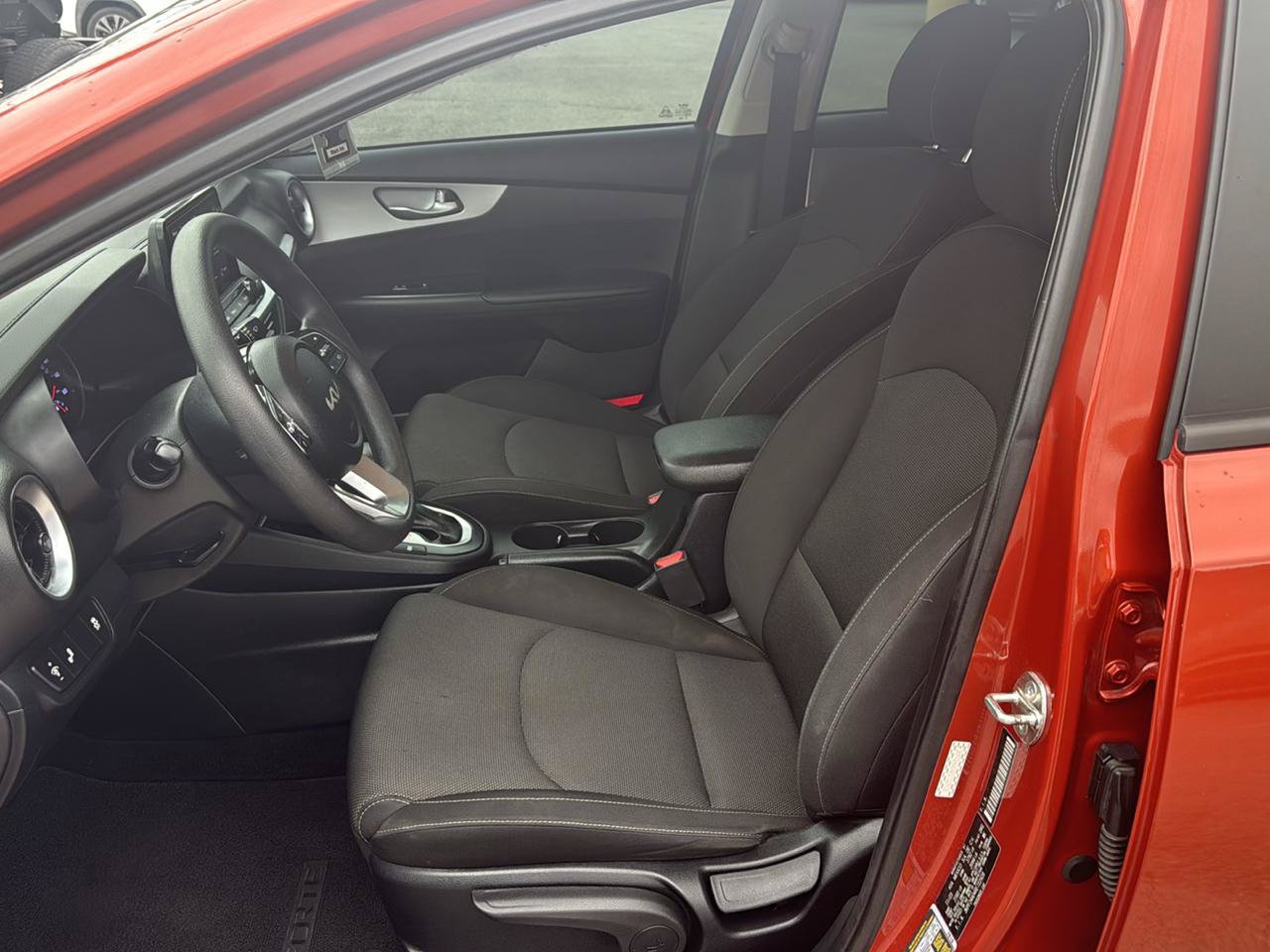 Used 2024 Kia Forte LXS w/ LXS Technology Package FWD image 9