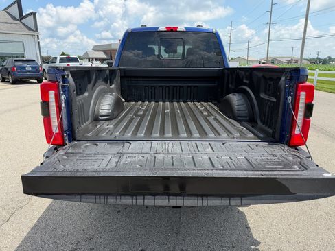 Used 2026 Ford F250 Lariat w/ Tremor Off-Road Package AWD/4WD image 4