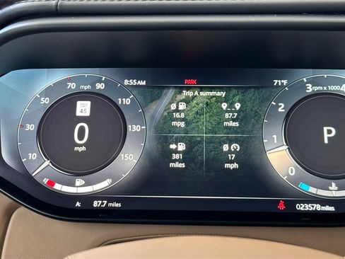 Used 2023 Land Rover Range Rover Sport SE image 31