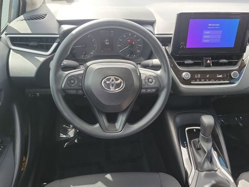 Certified 2025 Toyota Corolla LE w/ Convenience Package image 15