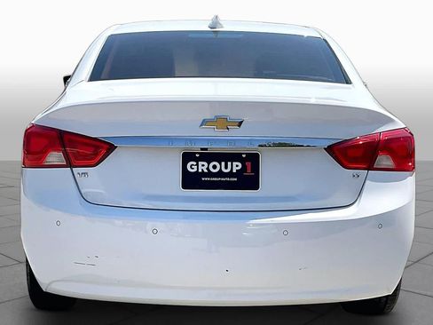 Used 2016 Chevrolet Impala LT w/ Convenience Package FWD image 5