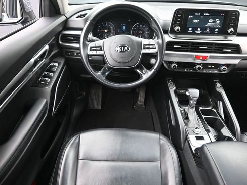 Used 2020 Kia Telluride S image 11