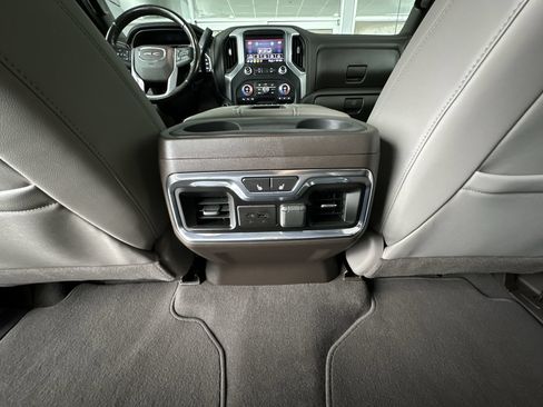 Used 2021 GMC Sierra 1500 SLT w/ SLT Premium Plus Package AWD/4WD image 21