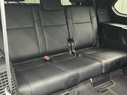 Used 2025 Toyota Sequoia Platinum image 42