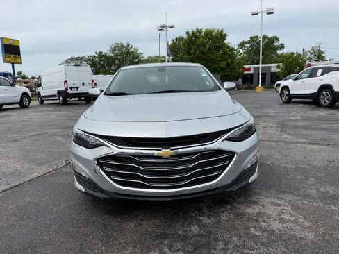 Used 2021 Chevrolet Malibu LT FWD image 8