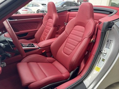 Used 2024 Porsche 911 Carrera S image 24