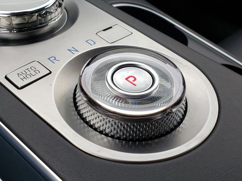 Used 2022 Genesis GV70 2.5T w/ Select Package image 25