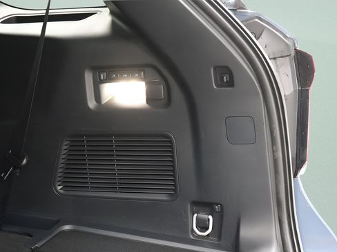 Used 2025 Ford Explorer ST AWD/4WD image 27