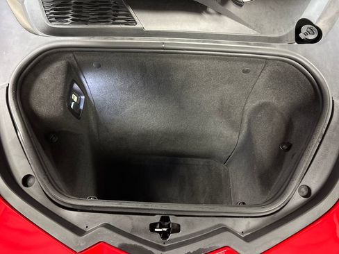 Used 2025 Chevrolet Corvette Stingray Coupe w/ 1LT image 25