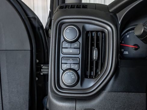 Used 2022 Chevrolet Silverado 2500 W/T w/ WT Convenience Package image 27