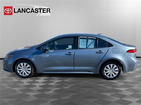 Certified 2023 Toyota Corolla LE image 4