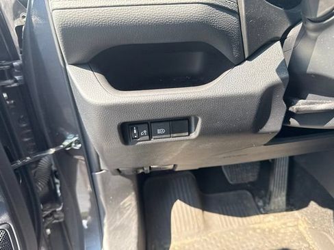 Used 2024 Toyota RAV4 XLE AWD/4WD image 19
