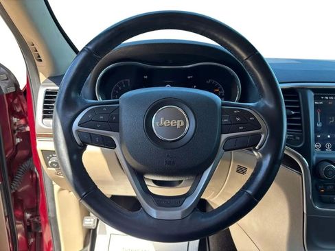 Used 2018 Jeep Grand Cherokee Limited image 11