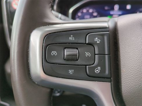 Used 2025 Chevrolet Silverado 1500 LT image 25