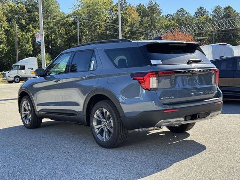 New 2026 Ford Explorer Active w/ Active Comfort Package image 22