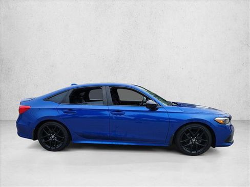 Used 2022 Honda Civic Sport image 4