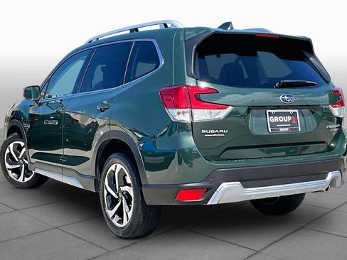 Used 2022 Subaru Forester Touring AWD/4WD image 12