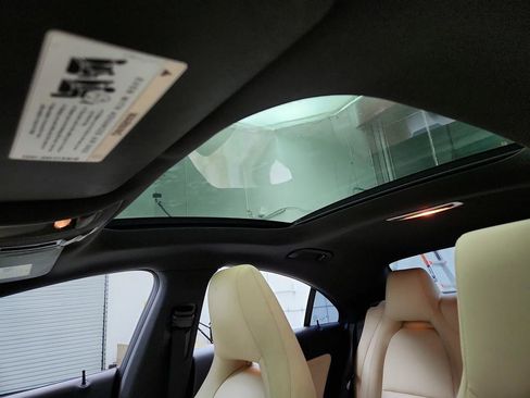 Used 2015 Mercedes-Benz CLA 250 image 15