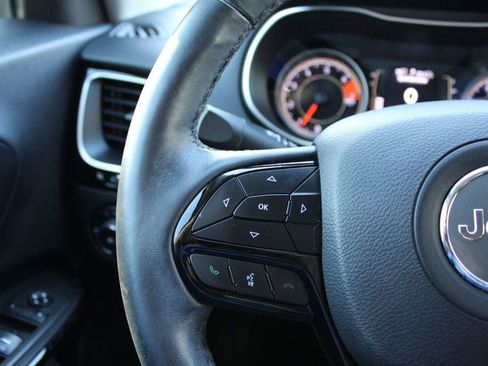 Used 2019 Jeep Cherokee Latitude Plus image 35