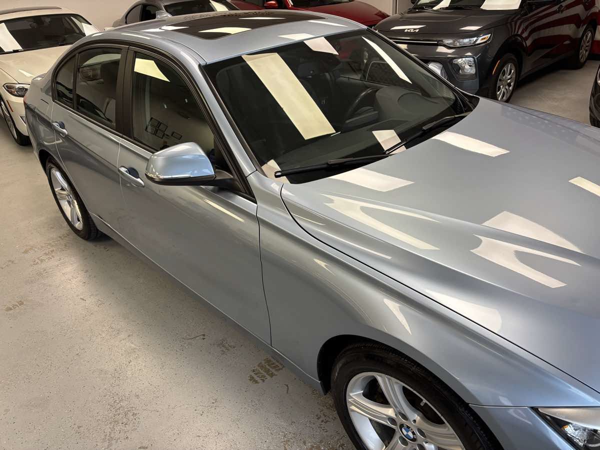 Used 2014 BMW 328i Sedan RWD image 4