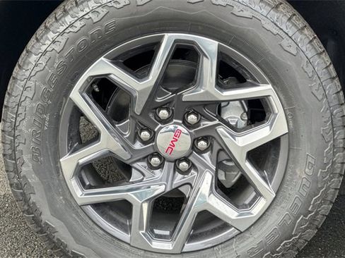 New 2026 GMC Sierra 1500 SLT w/ SLT Premium Package image 25