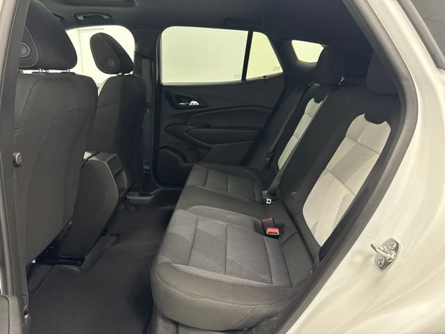 New 2026 Chevrolet Trax RS w/ Sunroof Package FWD image 25