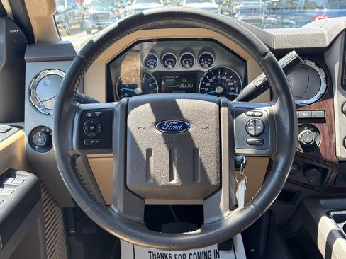 Used 2016 Ford F250 Lariat w/ Lariat Ultimate Package AWD/4WD image 33