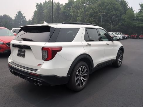 Used 2022 Ford Explorer ST AWD/4WD image 5
