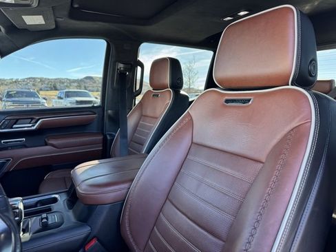 Used 2023 GMC Sierra 1500 Denali Ultimate image 13
