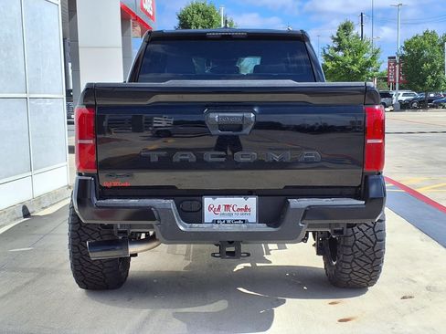 New 2026 Toyota Tacoma SR5 AWD/4WD image 6