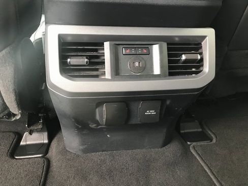 Certified 2024 Ford F350 Lariat w/ Lariat Ultimate Package image 25