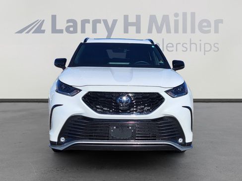 Used 2025 Toyota Highlander XSE image 6