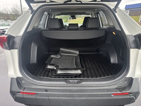 Used 2019 Toyota RAV4 XLE Premium w/ All Weather Liner Package image 12