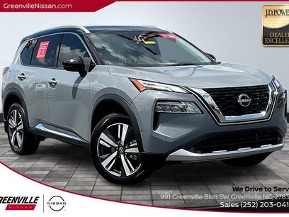 Certified 2022 Nissan Rogue Platinum w/ Head-Up Display Package