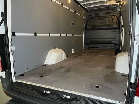 Used 2026 Mercedes-Benz Sprinter 2500 image 19