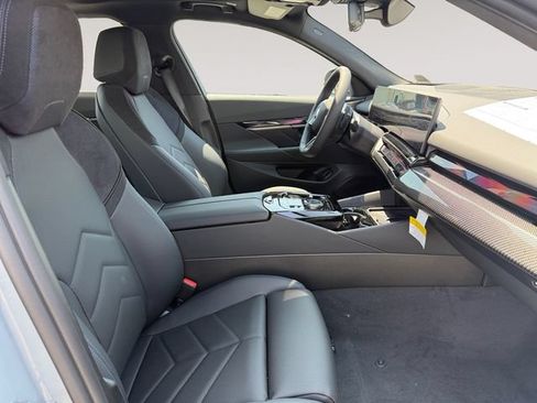 New 2027 BMW 540i xDrive w/ M Sport Package AWD/4WD image 15