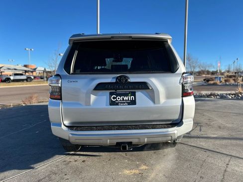 Used 2023 Toyota 4Runner TRD Off-Road Premium image 6