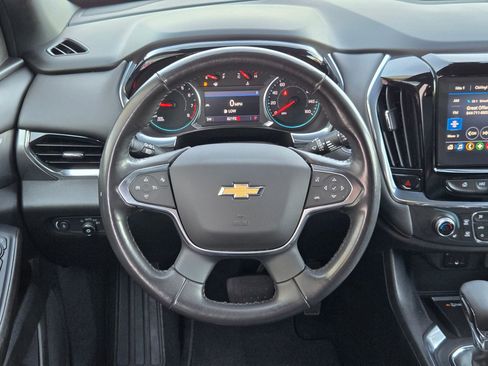 Used 2022 Chevrolet Traverse LT AWD/4WD image 26