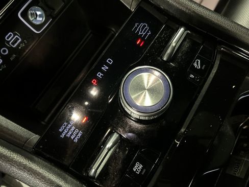 Used 2023 Jeep Grand Cherokee Summit image 20