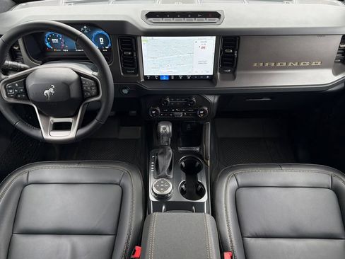 New 2026 Ford Bronco Badlands AWD/4WD image 9