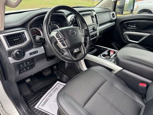 Used 2019 Nissan Titan PRO-4X w/ Pro-4x Utility Package AWD/4WD image 15
