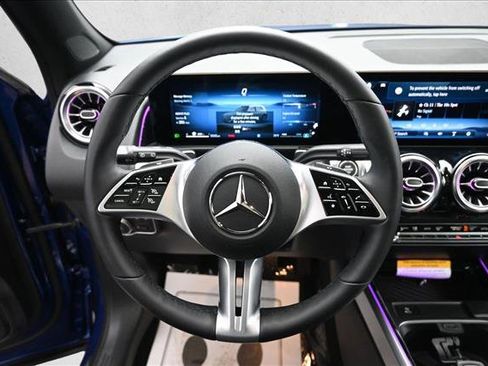 Certified 2026 Mercedes-Benz GLB 250 4MATIC image 14