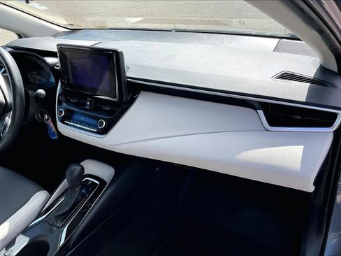 Certified 2024 Toyota Corolla LE FWD image 13