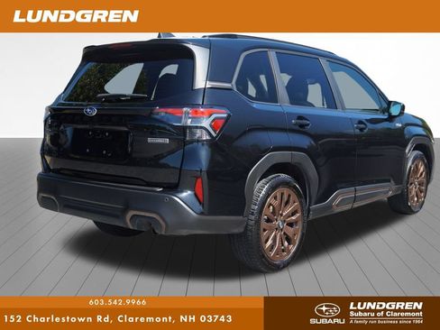 Used 2025 Subaru Forester Sport AWD/4WD image 3